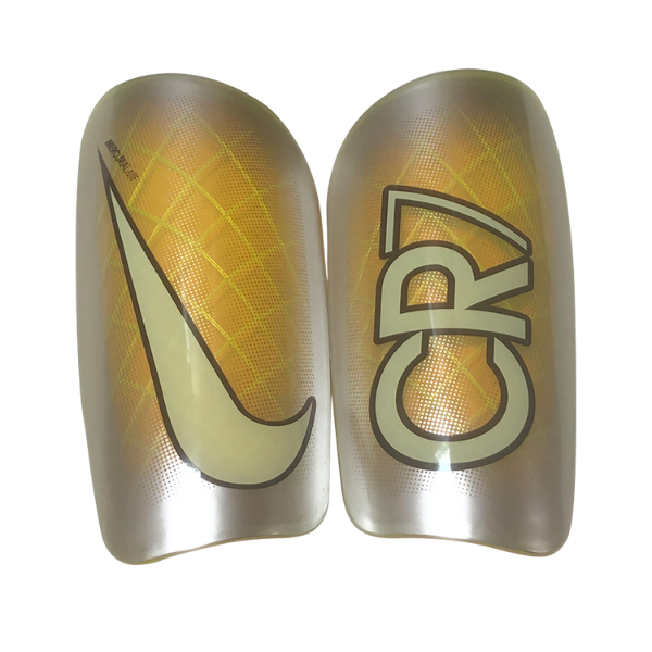 Caneleira Nike Mercurial Lite Triangulo CR7