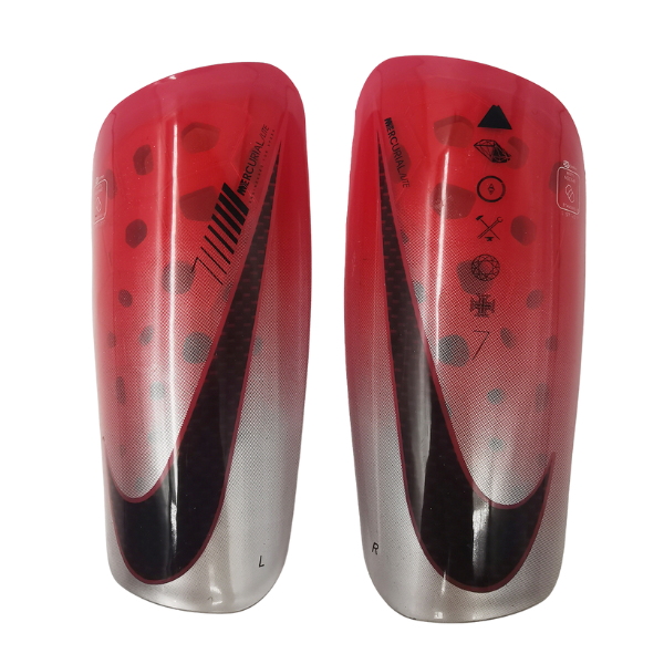 Caneleira Nike Mercurial Lite Triangulo CR7