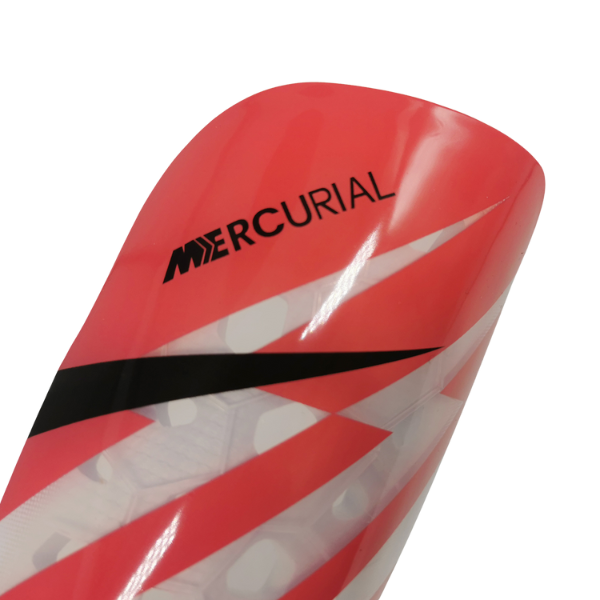 Caneleira Nike Mercurial Lite Triangulo CR7